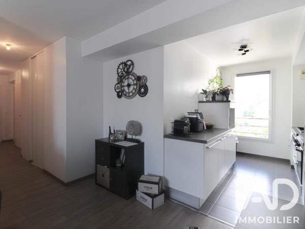 Appartement à vendre 3 pièces 64 m² Les Mureaux