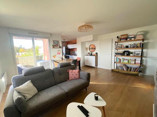 Appartement T3 avec terrasse Ouest