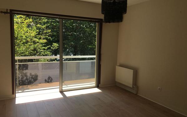 Appartement à louer    2 pièces •  Dax