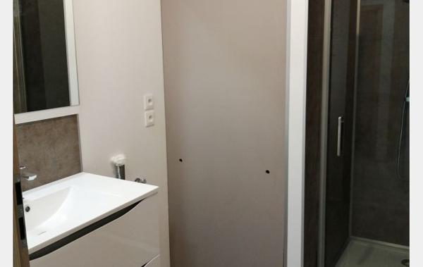Vente Appartement P3 avec 1 place de stationnement rénové(e) Lessy   