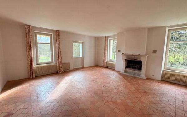 Maison à vendre    7 pièces •  Pontlevoy