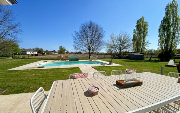 Maison à vendre    5 pièces •  Albefeuille-Lagarde