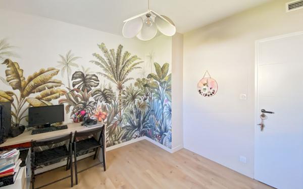 Maison à vendre    5 pièces •  Albefeuille-Lagarde