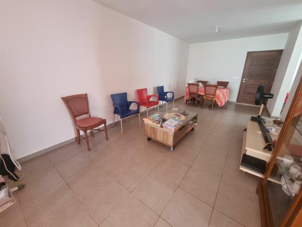 Appartement à vendre    3 pièces •  Remire-Montjoly