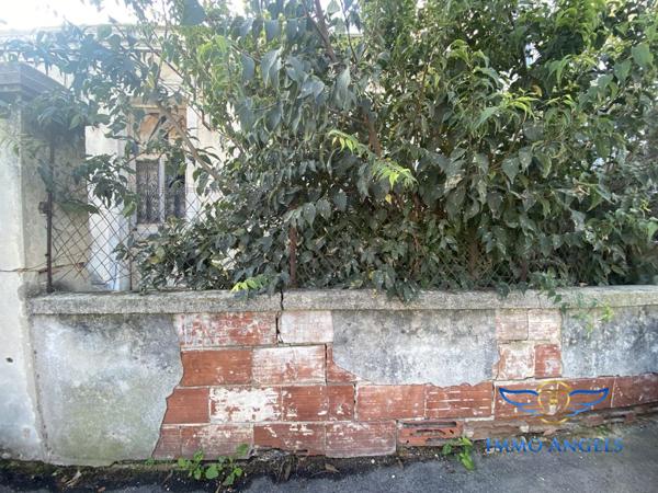 Maison 80 m2 sur 179 m2 de terrain, idéal projet d'investissement.