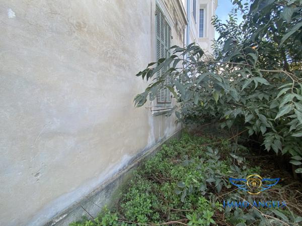 Maison 80 m2 sur 179 m2 de terrain, idéal projet d'investissement.