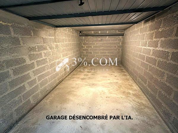 Appartement
                                                                                                                                                                                                                                                                                                                        2 pièce(s)                                                                                                                                                                                                          1 chambre(s)                                                                                                                                                                                                          38  m²
