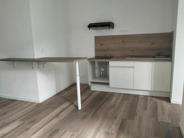 Appartement à louer    3 pièces •  Saint-Ambroix