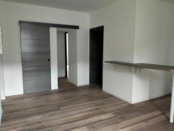 Appartement à louer    3 pièces •  Saint-Ambroix