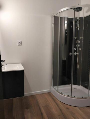 Appartement à louer    3 pièces •  Saint-Ambroix