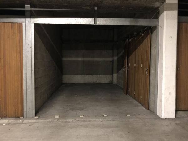 A louer garage dans résidence sécurisé en hyper centre de Châteauroux