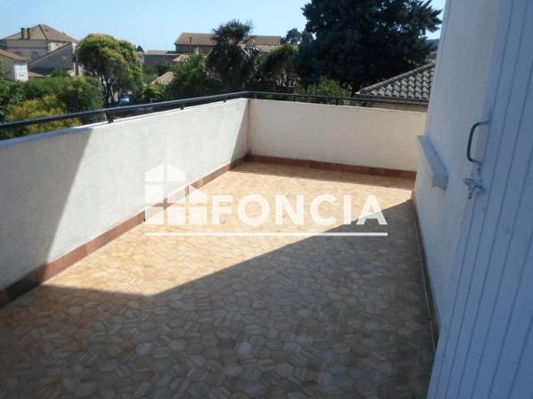 Location Maison 7 pièces 155.96 m² - 7 CHEMIN DE CLAIRFOND Charmes 07800