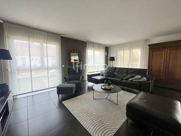 Grand Appartement de Standing Unique avec Terrasse de 32m2