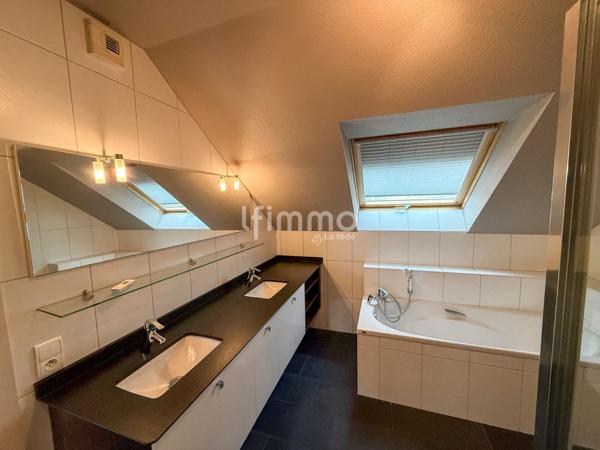 Grand Appartement de Standing Unique avec Terrasse de 32m2