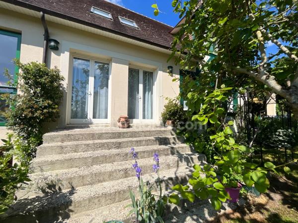 Maison 178 m2 - Gonneville sur honfleur - 4 chambres - sous sol complet - garage - 2 079 m2 terrain - jardin - terrasse - Veranda