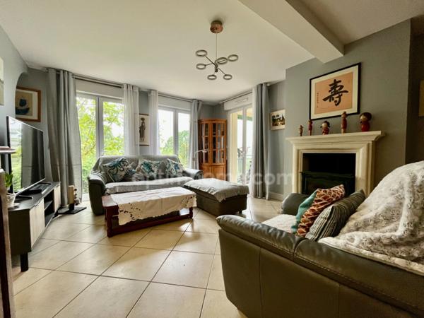 Maison 178 m2 - Gonneville sur honfleur - 4 chambres - sous sol complet - garage - 2 079 m2 terrain - jardin - terrasse - Veranda