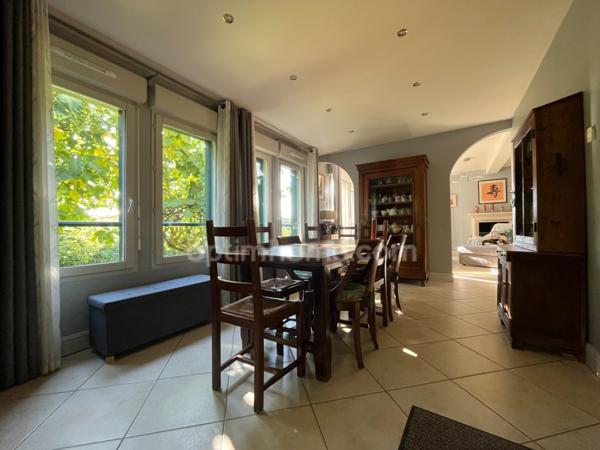 Maison 178 m2 - Gonneville sur honfleur - 4 chambres - sous sol complet - garage - 2 079 m2 terrain - jardin - terrasse - Veranda