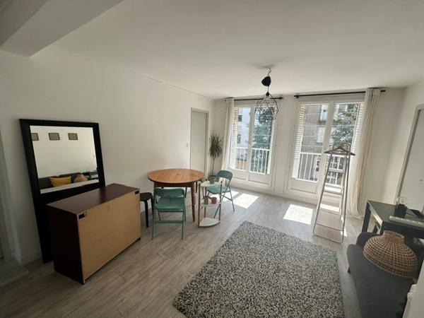 Appartement T4 à louer Rennes Saint-helier - 62 m² (réf : 516720)