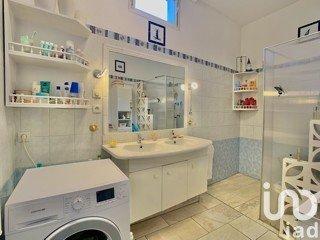 Maison 4 pièces de 104 m² à Miribel (01700)