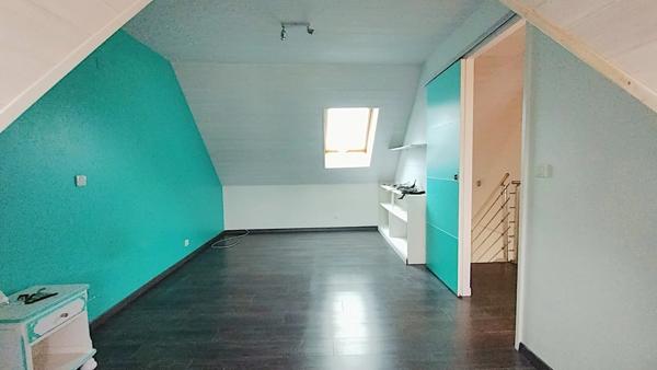 Maison à vendre 6 pièces COMBRIT (29)