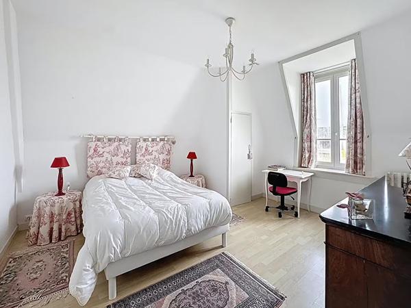 Maison 8 pièces – 227 m² environ à Saint-Malo (ref : 40274)