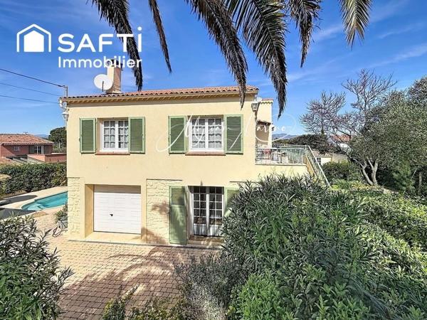 VILLA VUE MER AVEC PISCINE - SAINT AYGULF  (83370)