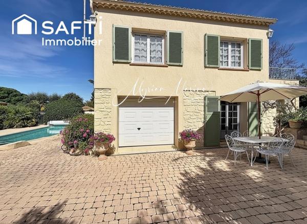 VILLA VUE MER AVEC PISCINE - SAINT AYGULF  (83370)