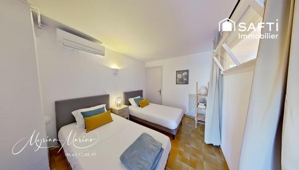 VILLA VUE MER AVEC PISCINE - SAINT AYGULF  (83370)