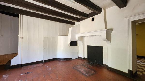 ESSERTENNE-ET-CECEY - Maison 7 pièces