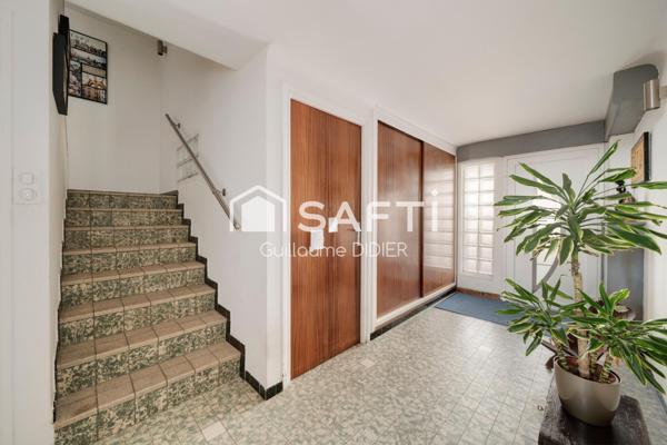 Magnifique maison de 170 m², 5 chambres avec garage et sous-sol