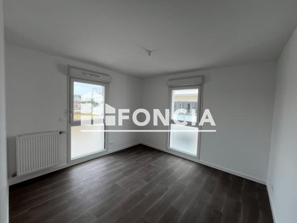Location Appartement 2 pièces 64.44 m² - Laval 53000
