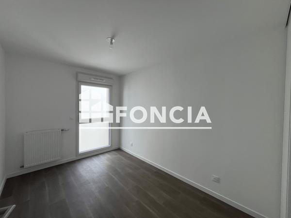 Location Appartement 2 pièces 64.44 m² - Laval 53000