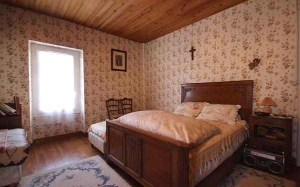 Maison à vendre    7 pièces •  Castétis