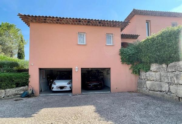 Immobilier Roquebrune-sur-Argens (83520) – Maison 160m2 – 990 000 €