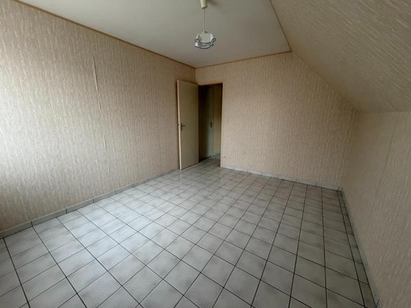 Maison à COULAINES, 72190 - 5 pièces 115m²