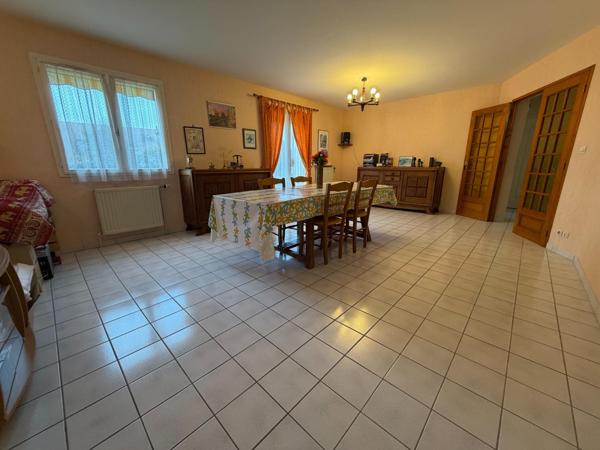 Maison à COULAINES, 72190 - 5 pièces 115m²