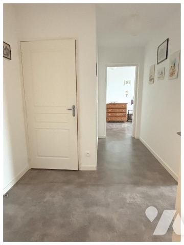 Appartement de type 3, avec balcon, cave et stationnement sécurisé