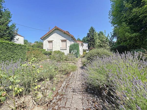 Maison CHATOU 3 pièces 827 000 € **  - Référence  161805