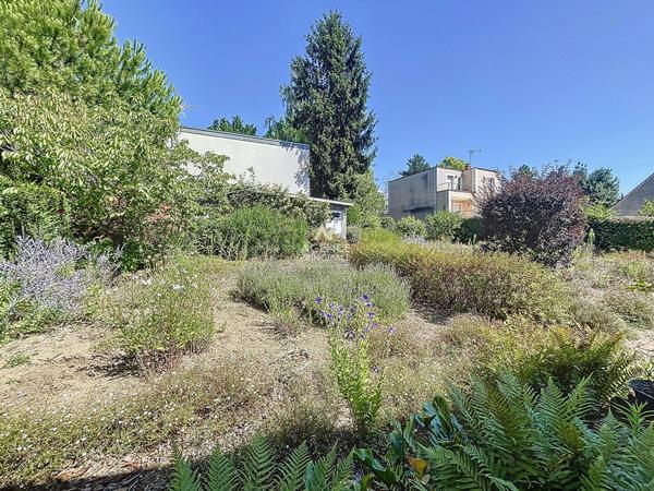 Maison CHATOU 3 pièces 827 000 € **  - Référence  161805