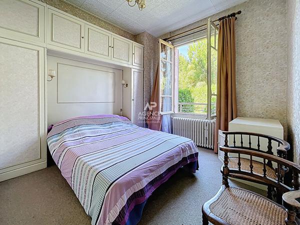 Maison CHATOU 3 pièces 827 000 € **  - Référence  161805