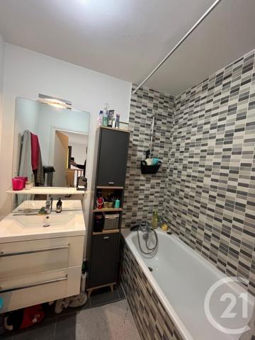 Appartement à vendre  5 pièces - 81,15 m2 RIS ORANGIS - 91