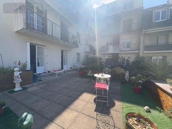 Appartement à vendre à Saumur dans le Maine-et-Loire (49400), ref : 49105-897   
Entre les Ponts