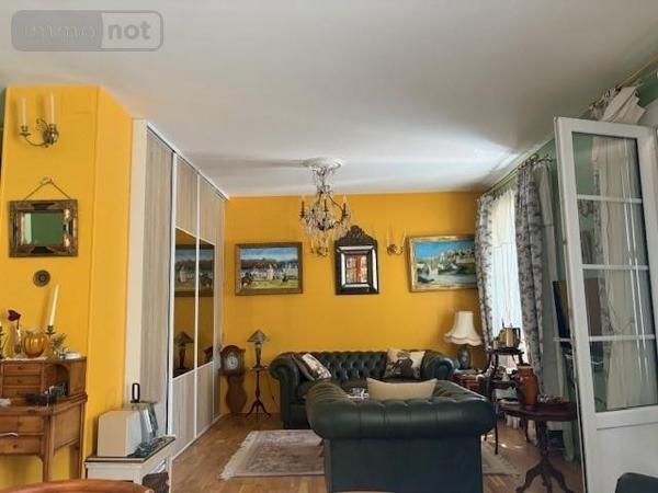 Appartement à vendre à Saumur dans le Maine-et-Loire (49400), ref : 49105-897   
Entre les Ponts