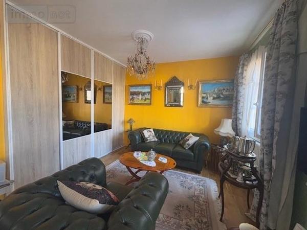 Appartement à vendre à Saumur dans le Maine-et-Loire (49400), ref : 49105-897   
Entre les Ponts