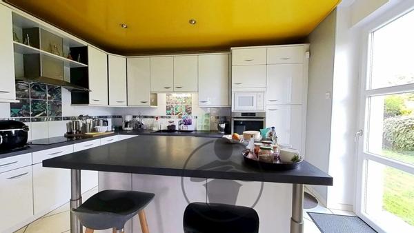 Vente Maison 9 pièces 304 m2 à Florange