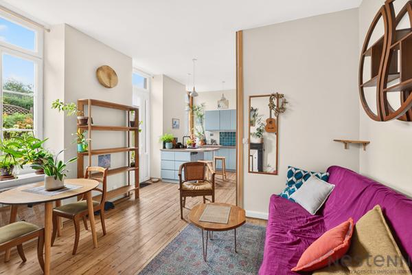 VENTE SAINT-BRIEUC  QUARTIER SAINT-MICHEL  APPARTEMENT RÉNOVÉ AVEC GRANDE TERRASSE ET STUDIO INDÉPENDANT
