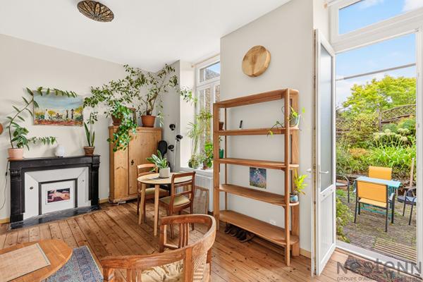 VENTE SAINT-BRIEUC  QUARTIER SAINT-MICHEL  APPARTEMENT RÉNOVÉ AVEC GRANDE TERRASSE ET STUDIO INDÉPENDANT