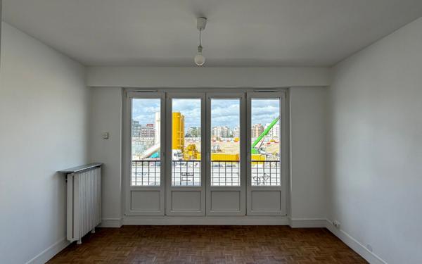 Appartement à louer    1 pièce • 23,29 m2 Saint-Ouen