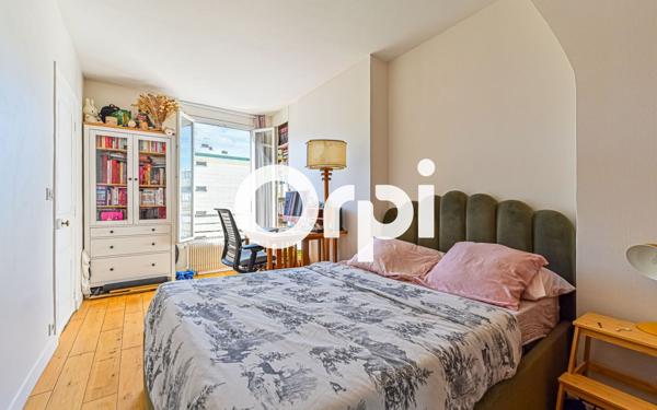 Appartement à vendre    2 pièces • 41,80 m2 Paris 12