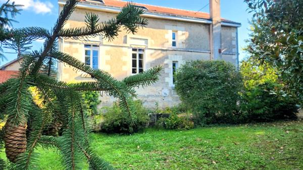Immobilier Loches (37600) – Maison 175m2 – 310 000 €